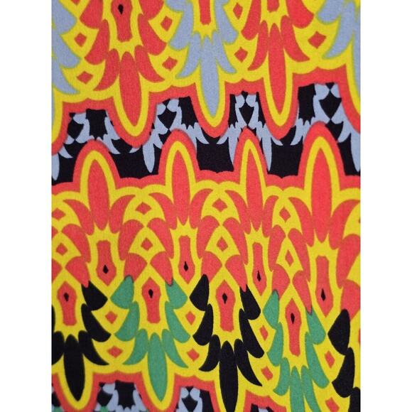 Tracy Negoshian Multicolor Split Neck Long Sleeve Aztec Pattern Banded Cuff Top - Picture 3 of 6